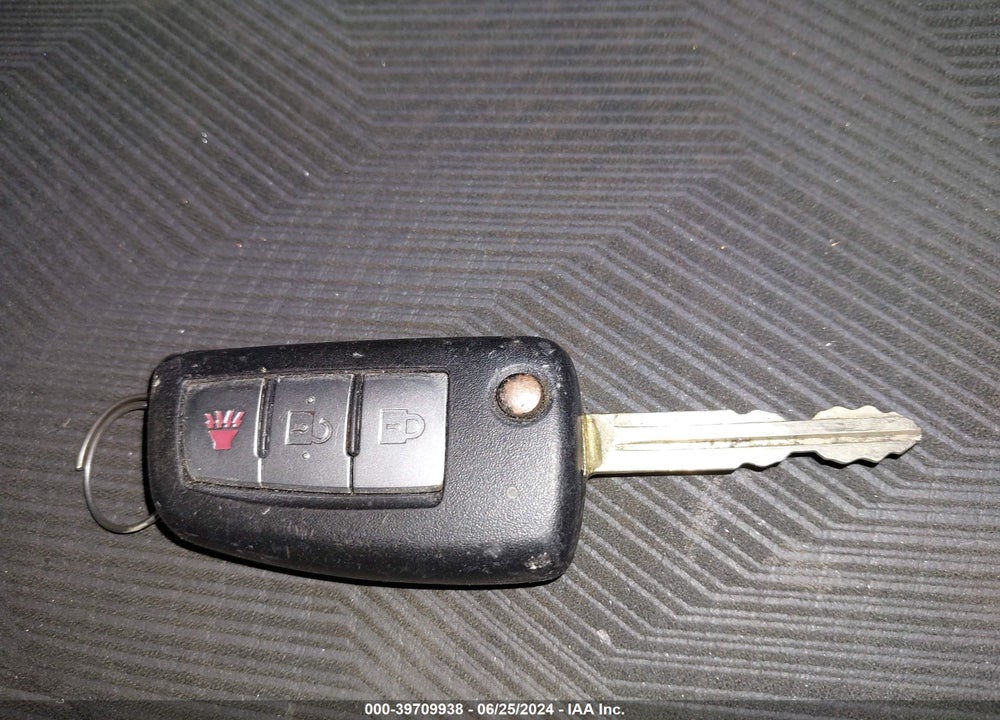 2016 NISSAN ROGUE S VIN: 5N1AT2MN5GC775542