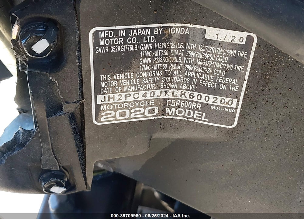 2020 HONDA CBR600 RR VIN: JH2PC40J7LK600200
