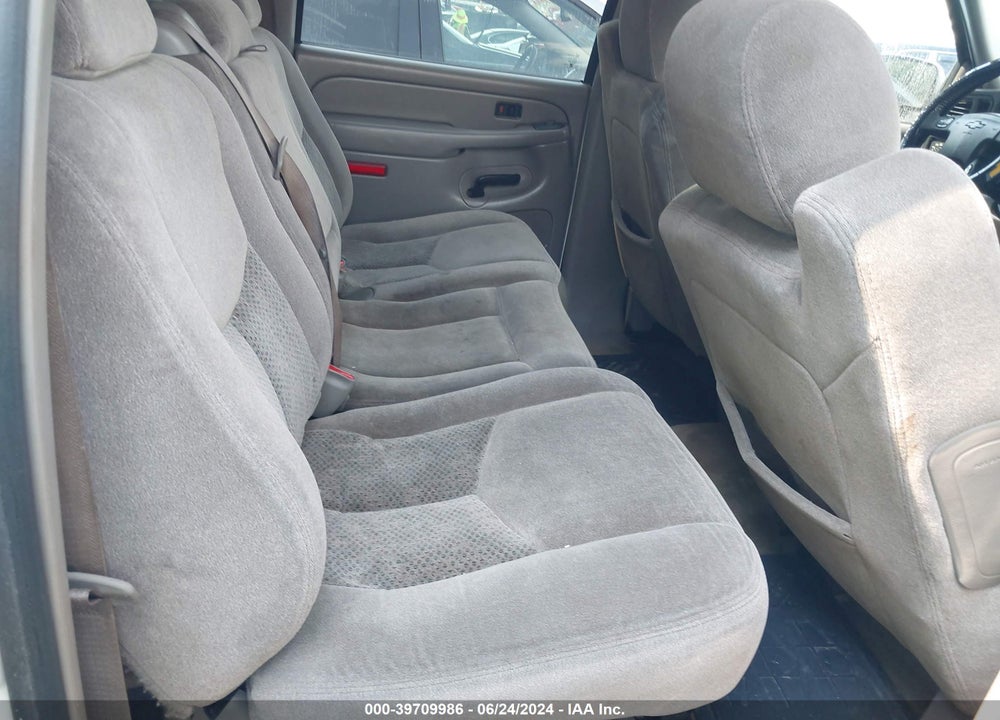 2006 CHEVROLET SUBURBAN 1500 LS VIN: 1GNEC16Z66J131615