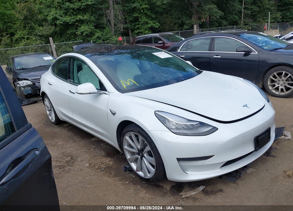 2018 TESLA MODEL 3 LONG RANGE/PERFORMANCE VIN: 5YJ3E1EB1JF101131