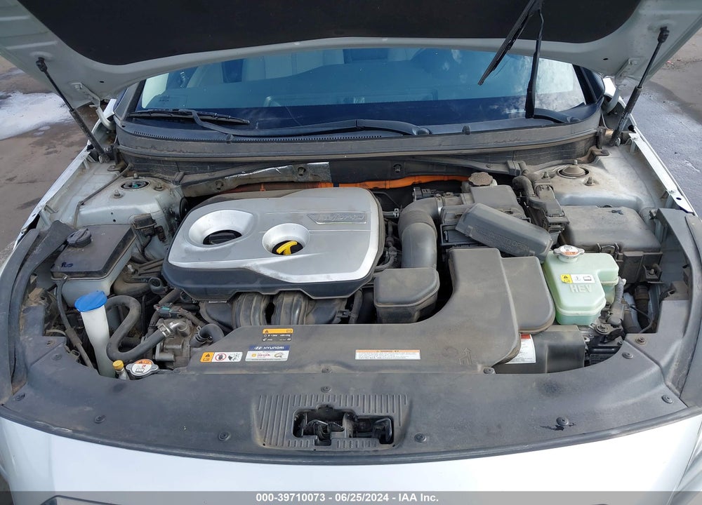 2016 HYUNDAI SONATA HYBRID SE VIN: KMHE24L16GA014478