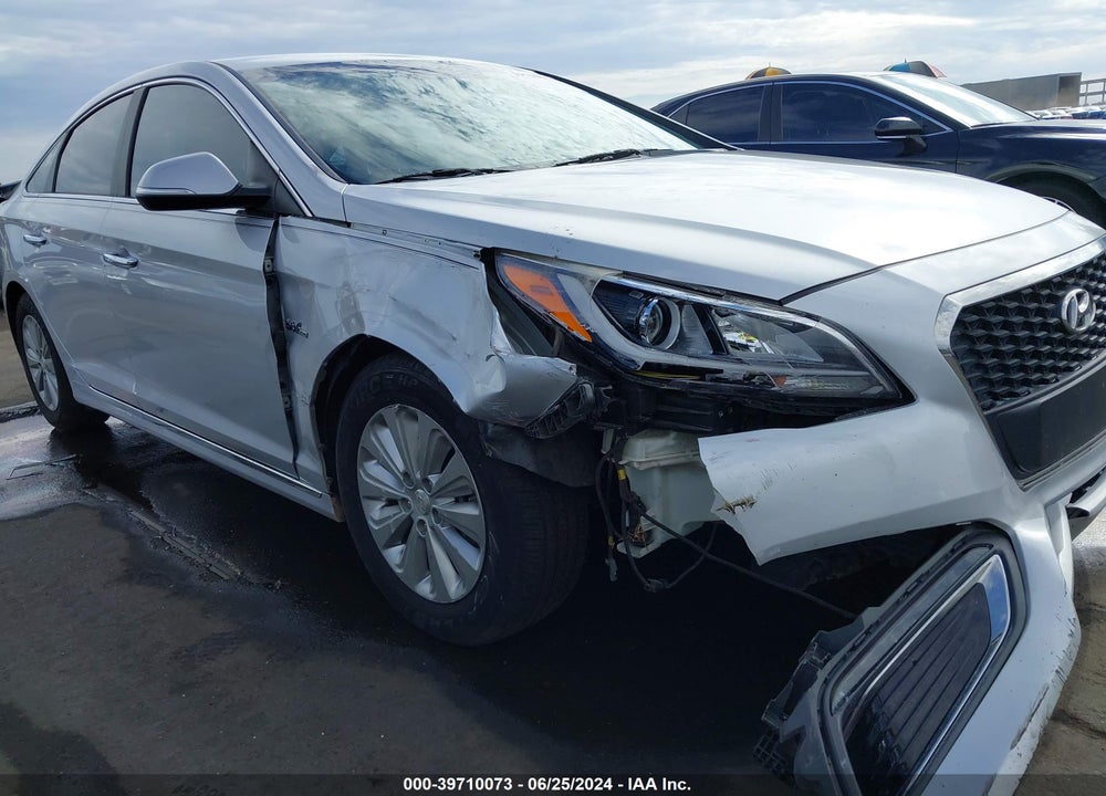 2016 HYUNDAI SONATA HYBRID SE VIN: KMHE24L16GA014478