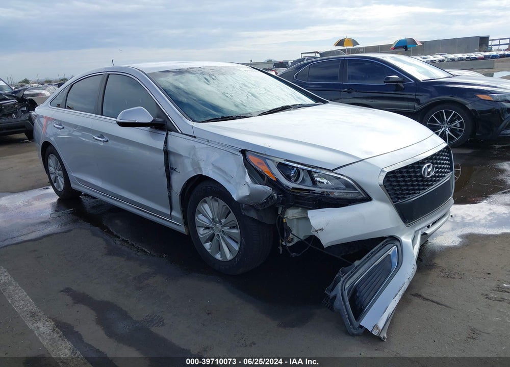 2016 HYUNDAI SONATA HYBRID SE VIN: KMHE24L16GA014478
