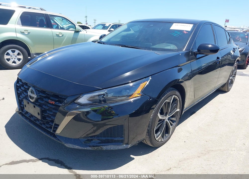 2023 NISSAN ALTIMA SR FWD VIN: 1N4BL4CV0PN405096