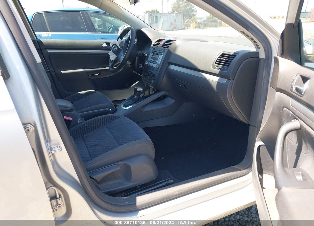 2007 VOLKSWAGEN JETTA 2.5 VIN: 3VWPF71K27M182892