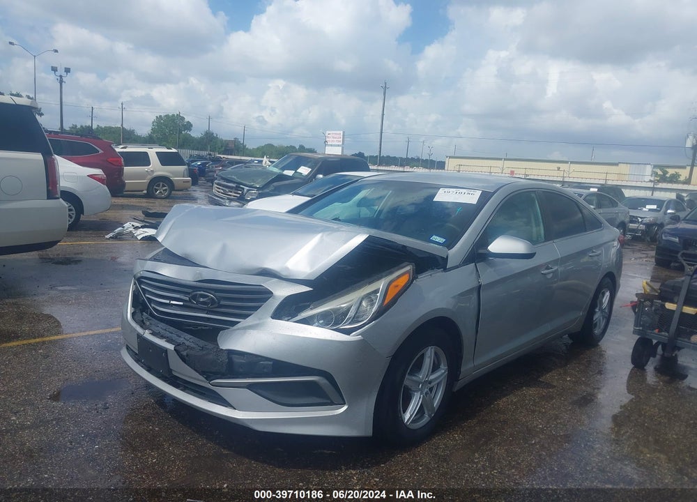 2016 HYUNDAI SONATA SE VIN: 5NPE24AF3GH268340