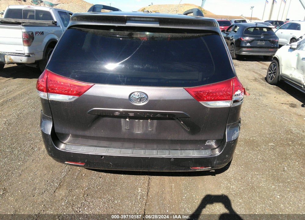 2012 TOYOTA SIENNA XLE 7 PASSENGER VIN: 5TDDK3DC4CS046966