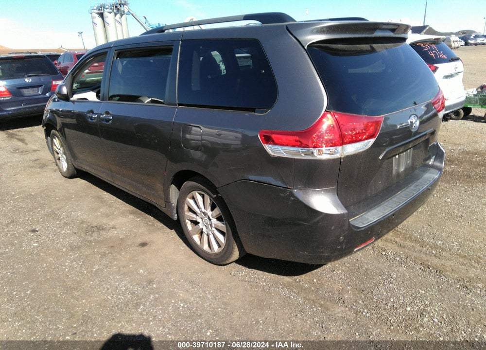 2012 TOYOTA SIENNA XLE 7 PASSENGER VIN: 5TDDK3DC4CS046966