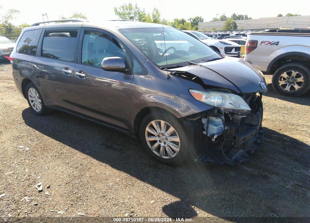 2012 TOYOTA SIENNA XLE 7 PASSENGER VIN: 5TDDK3DC4CS046966