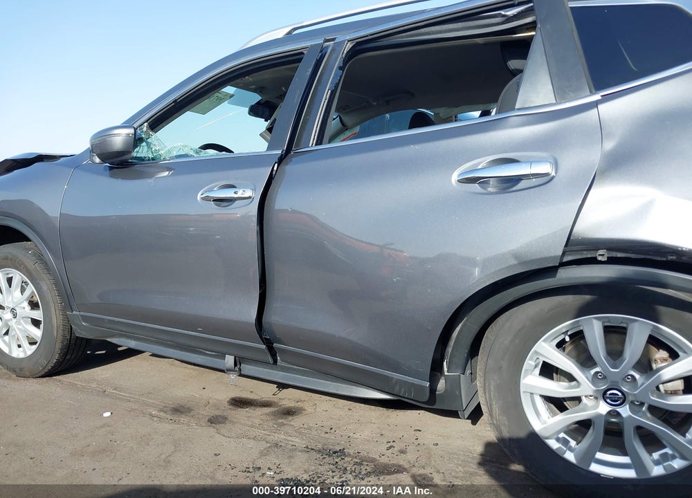 2020 NISSAN ROGUE SV FWD VIN: JN8AT2MT8LW039453