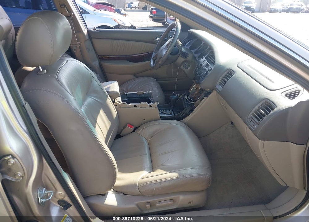 2000 ACURA TL 3.2 VIN: 19UUA5660YA009778