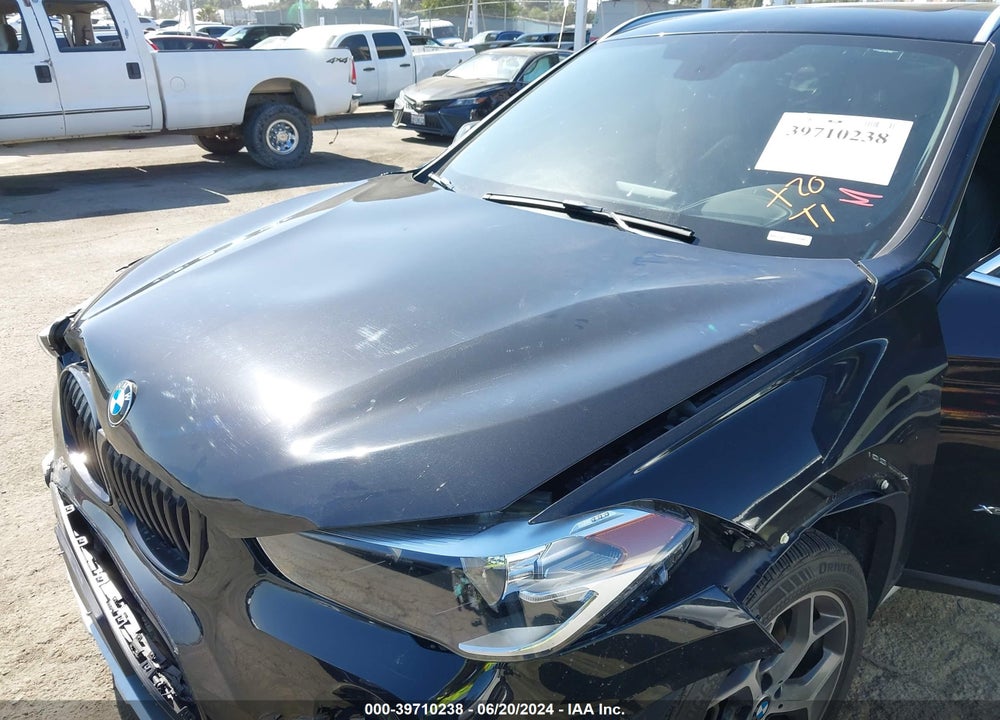 2017 BMW X1 XDRIVE28I VIN: WBXHT3C37H5F86721