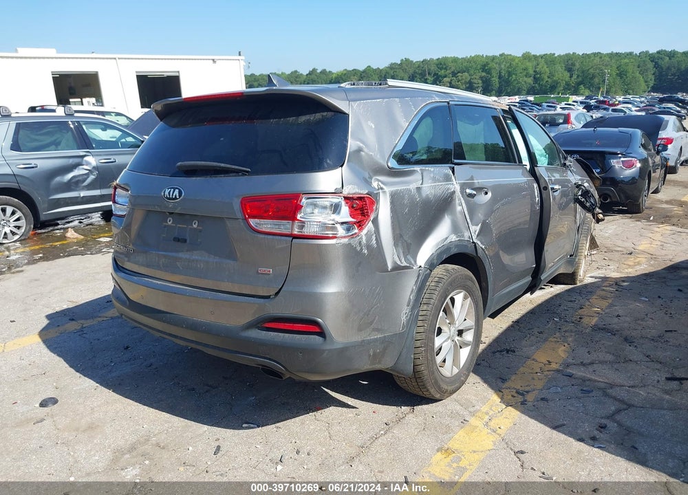 2017 KIA SORENTO 2.4L LX VIN: 5XYPG4A32HG217601