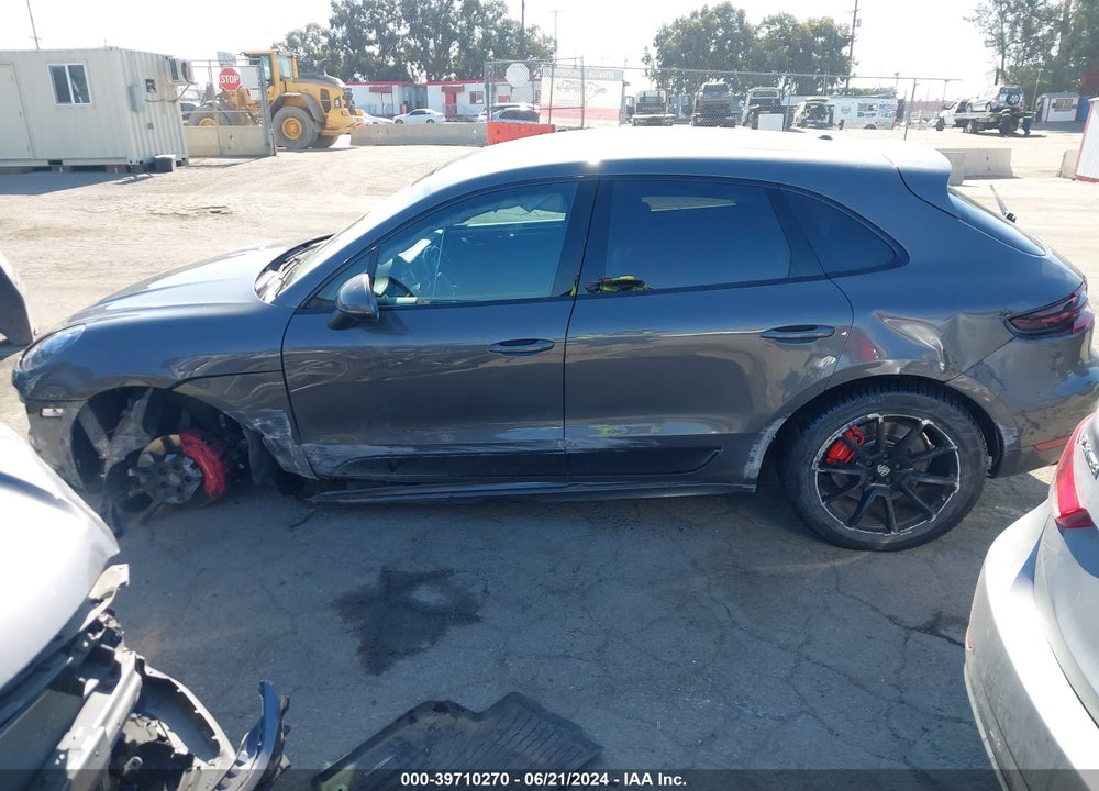 2017 PORSCHE MACAN TURBO VIN: WP1AF2A50HLB61823