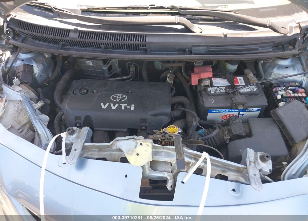 2010 TOYOTA YARIS VIN: JTDBT4K39A4075837