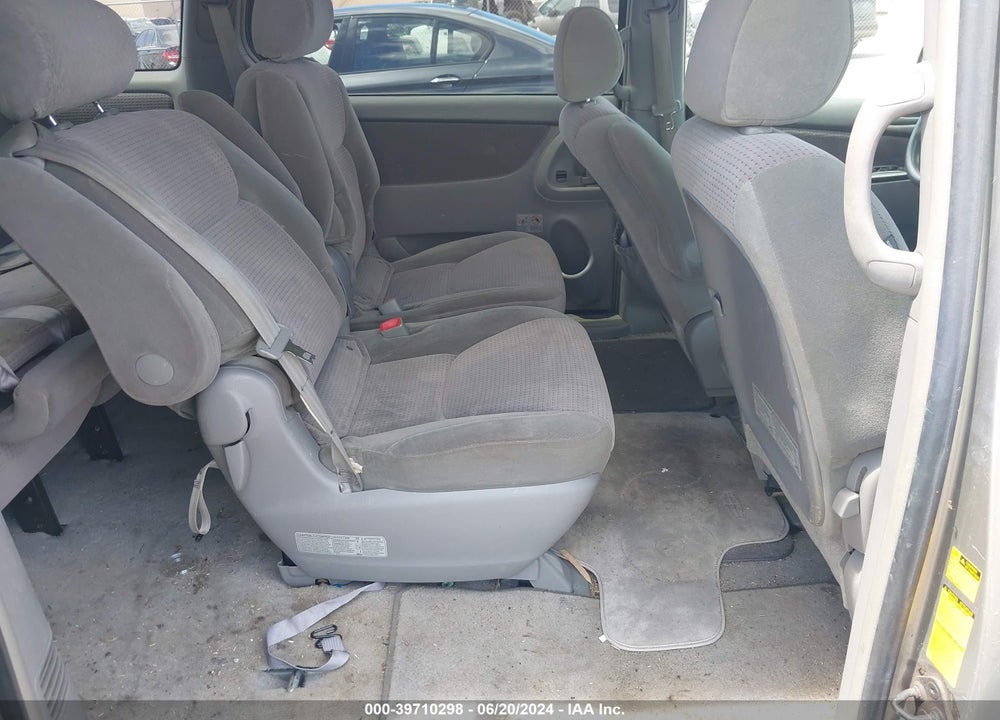 2006 TOYOTA SIENNA VIN: 5TDZA23C06S495036