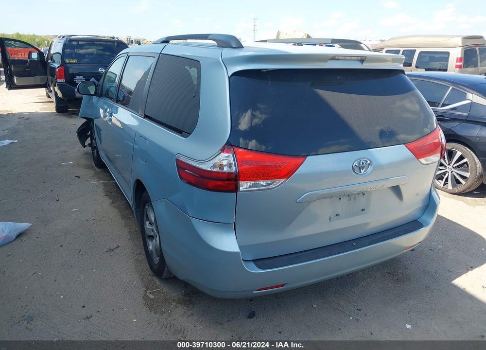 2015 TOYOTA SIENNA LE 8 PASSENGER VIN: 5TDKK3DC7FS590177