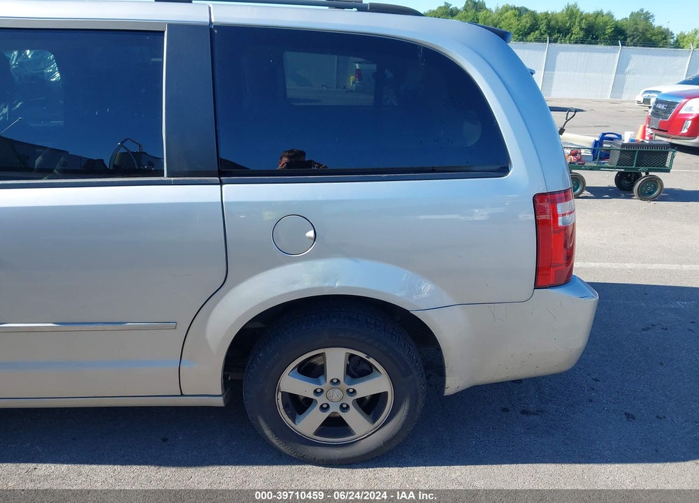 2010 DODGE GRAND CARAVAN SXT VIN: 2D4RN5D13AR444377