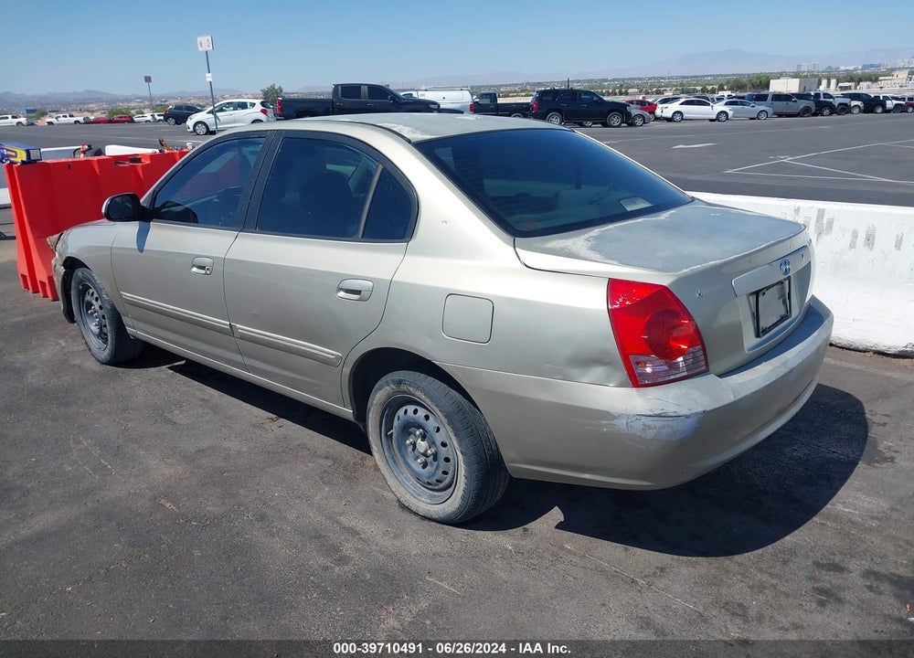 2005 HYUNDAI ELANTRA GLS/GT VIN: KMHDN46D25U169601