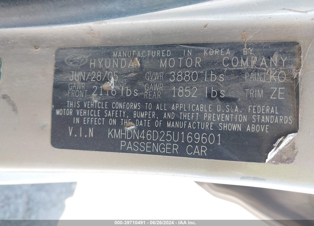 2005 HYUNDAI ELANTRA GLS/GT VIN: KMHDN46D25U169601