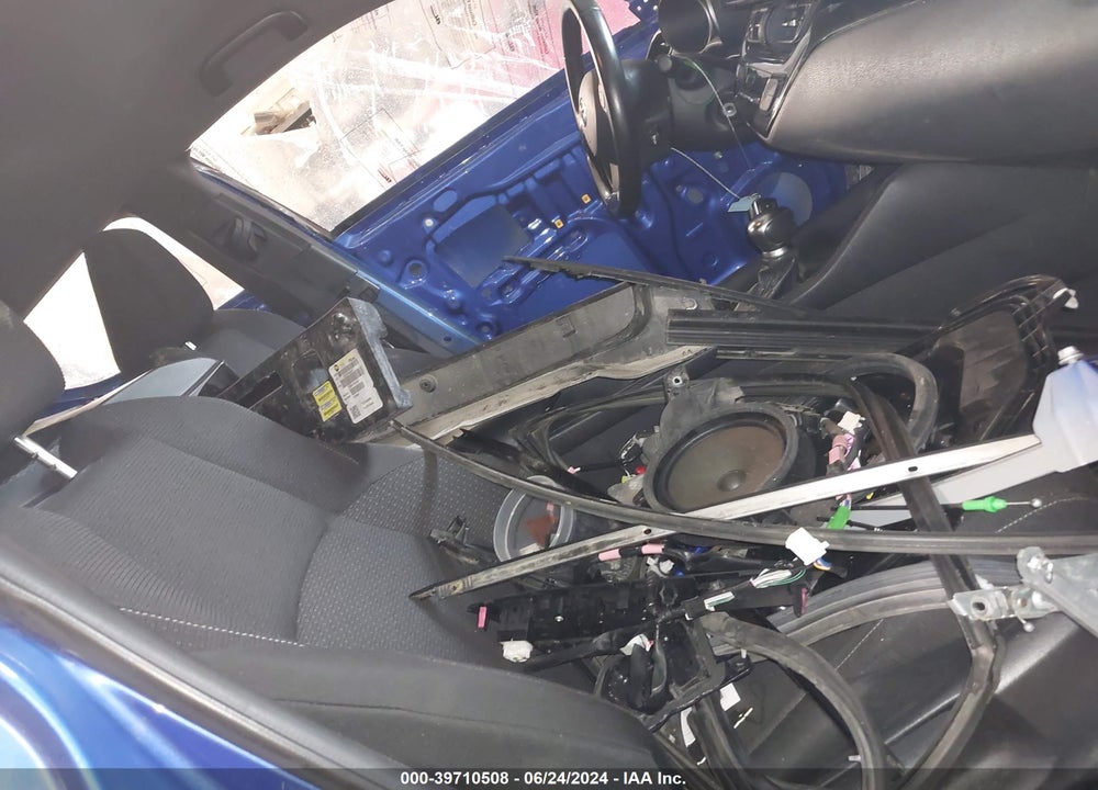 2018 TOYOTA C-HR XLE VIN: JTNKHMBX3J1006370