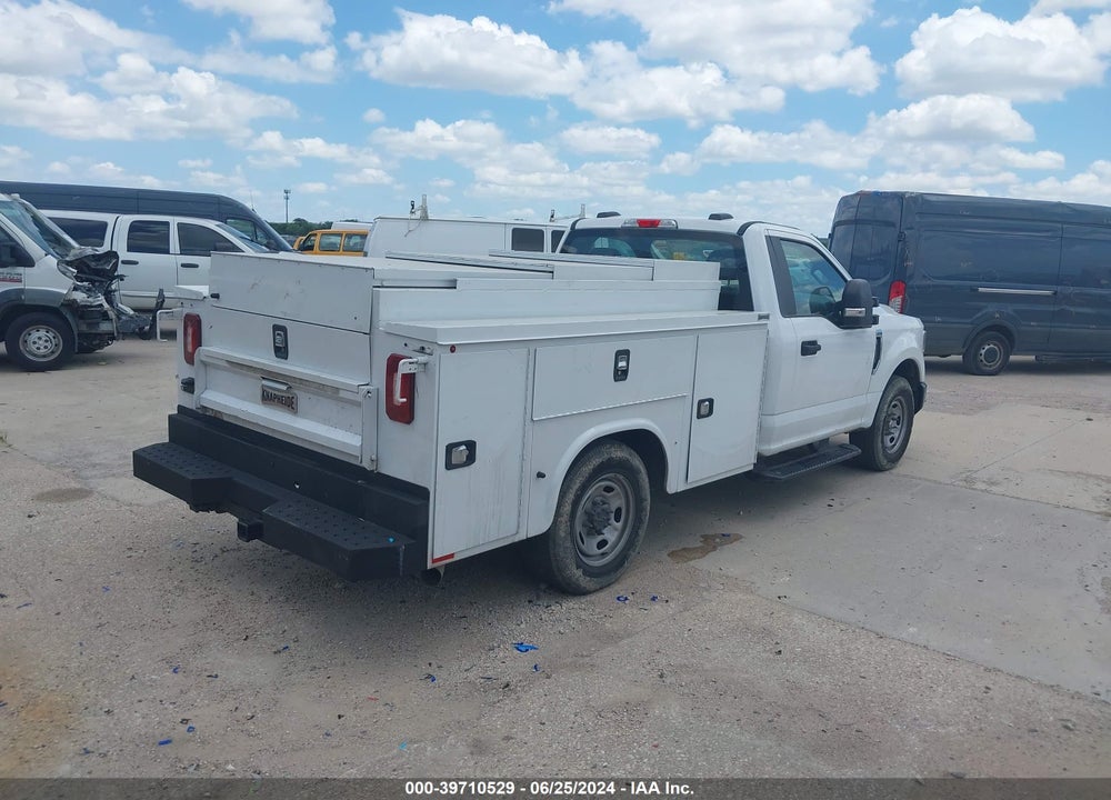 2022 FORD F-350 XL VIN: 1FDBF3A66NED18190