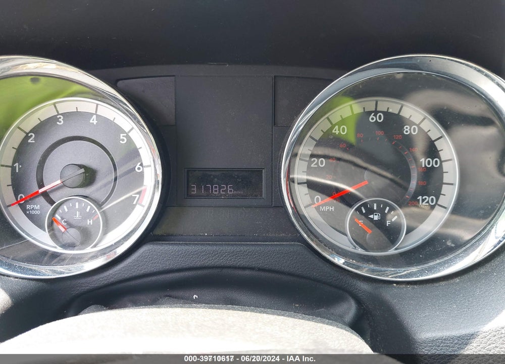 2011 DODGE GRAND CARAVAN EXPRESS VIN: 2D4RN4DG9BR646978