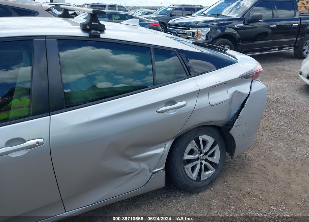 2018 TOYOTA PRIUS TWO VIN: JTDKBRFU2J3590316