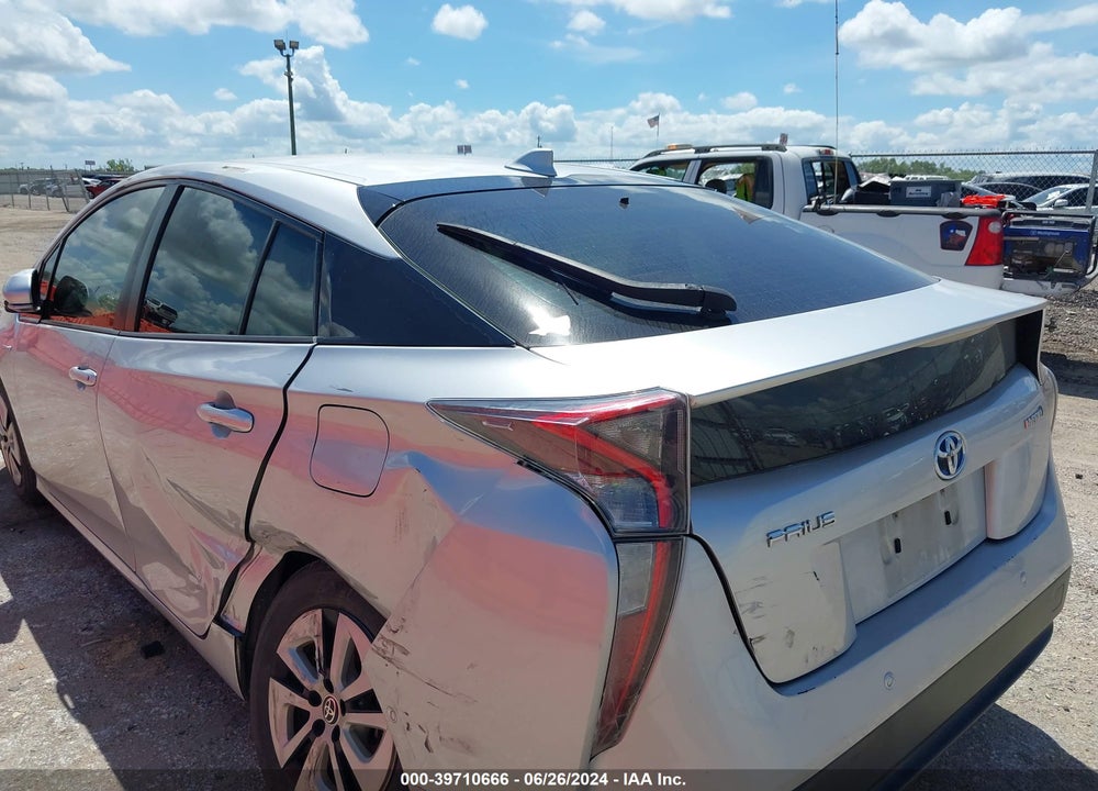 2018 TOYOTA PRIUS TWO VIN: JTDKBRFU2J3590316