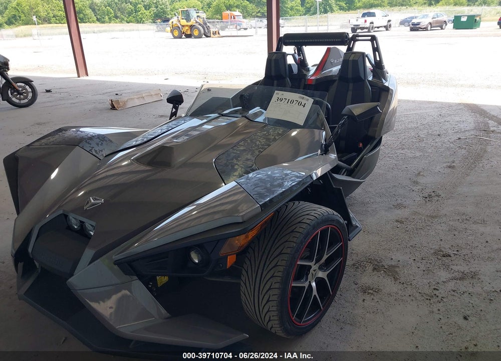 2015 POLARIS SLINGSHOT VIN: 57XAASFA6F5105240