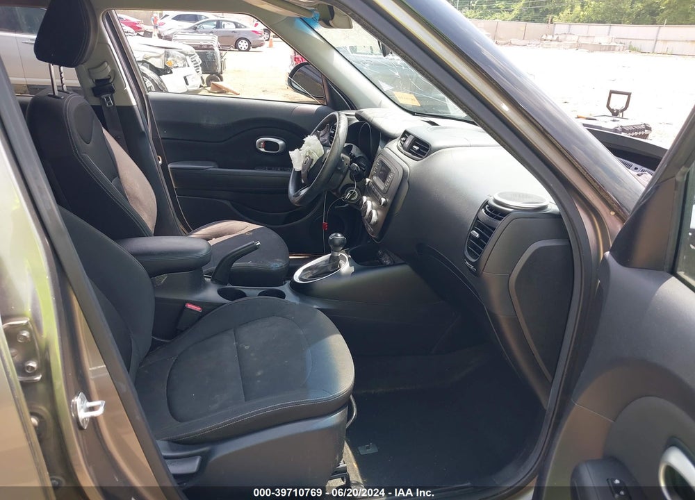 2014 KIA SOUL VIN: KNDJN2A25E7070125