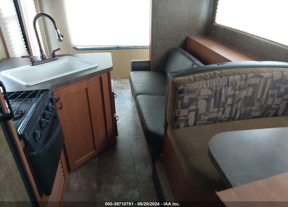 2014 FOREST RIVER CHEROKEE TRAVEL TRAILER VIN: 4X4TCKB28EK022770