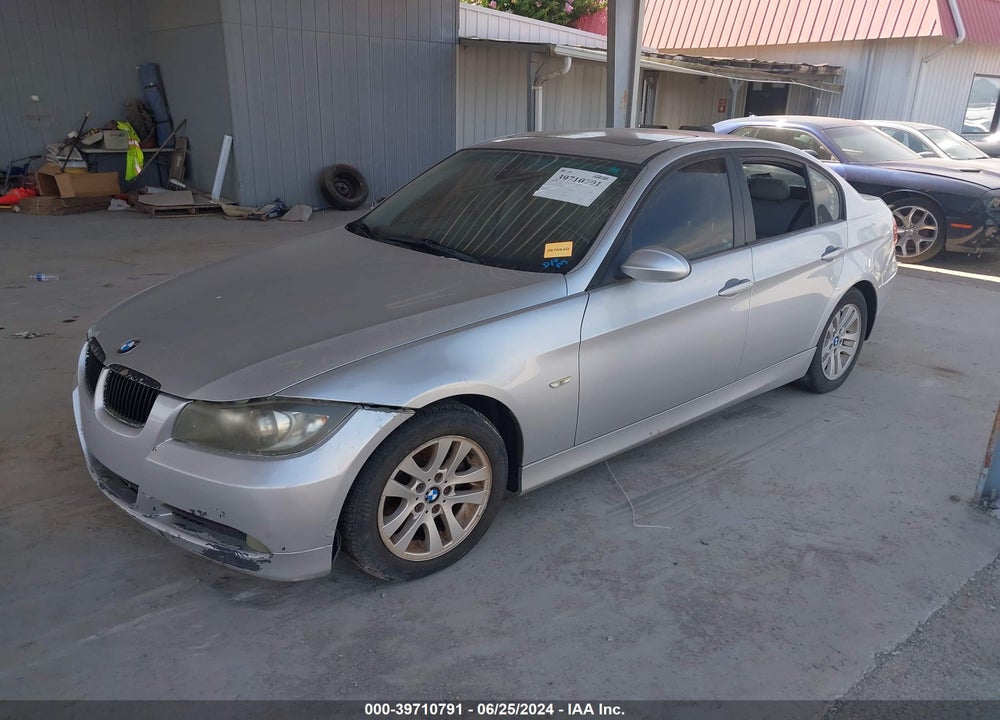 2007 BMW 328I VIN: WBAVA37537NE26428