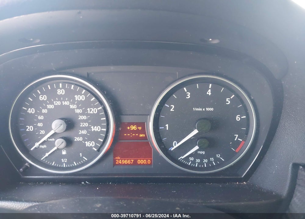 2007 BMW 328I VIN: WBAVA37537NE26428