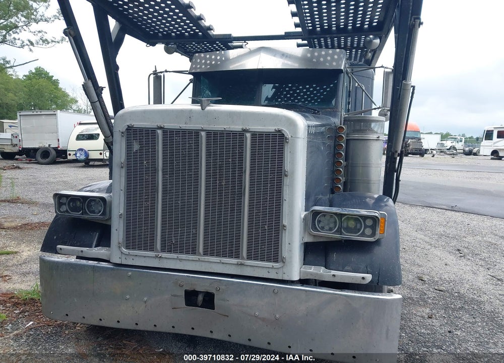 2000 PETERBILT 379 VIN: 1NP5DB9X9YD512701