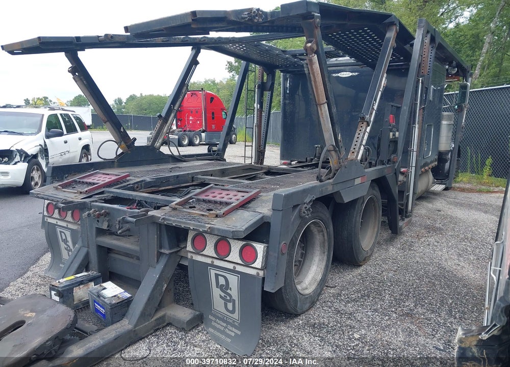 2000 PETERBILT 379 VIN: 1NP5DB9X9YD512701