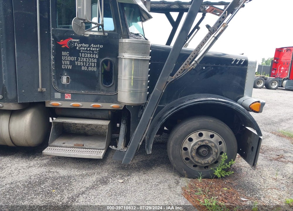 2000 PETERBILT 379 VIN: 1NP5DB9X9YD512701