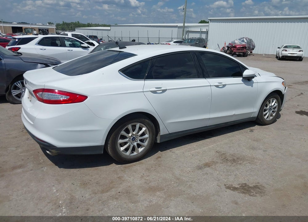 2015 FORD FUSION S VIN: 3FA6P0G74FR252809
