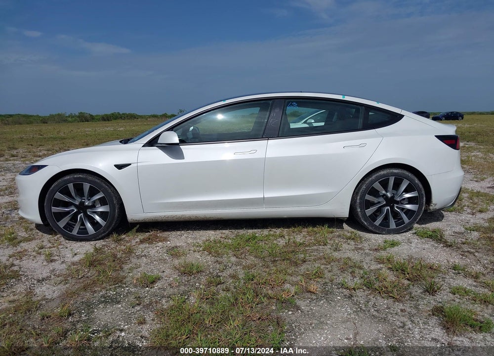 2024 TESLA MODEL 3 REAR-WHEEL DRIVE VIN: 5YJ3E1EA0RF751037