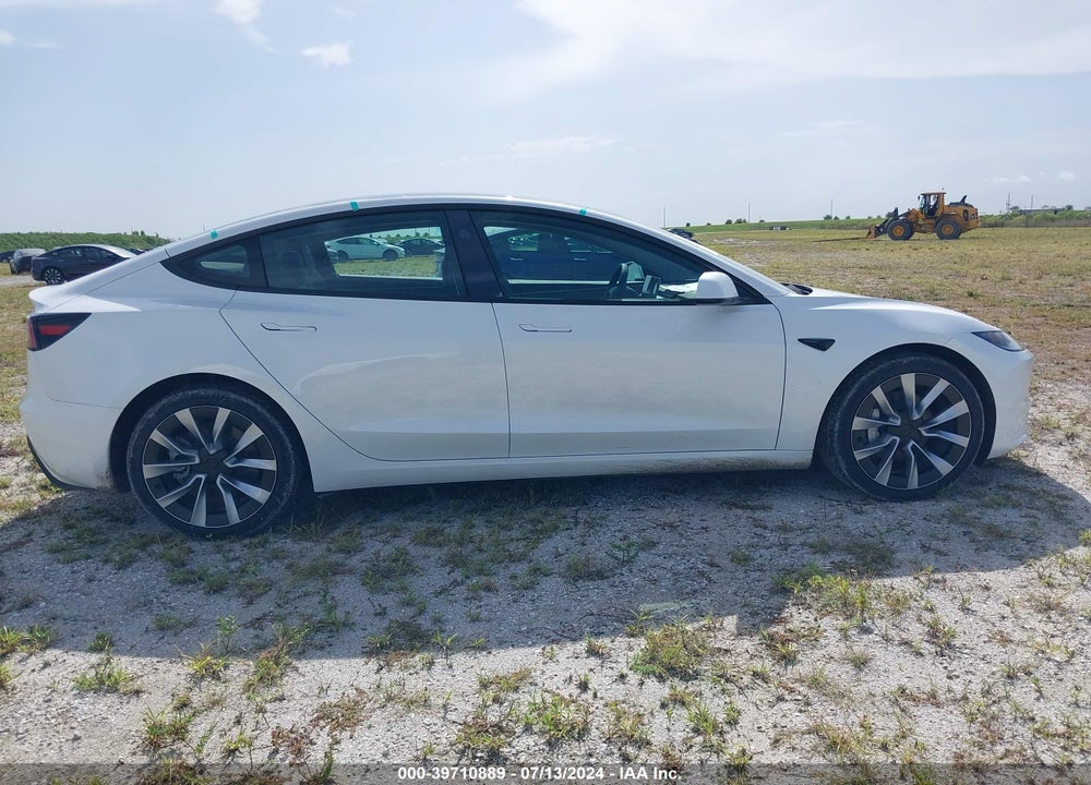2024 TESLA MODEL 3 REAR-WHEEL DRIVE VIN: 5YJ3E1EA0RF751037