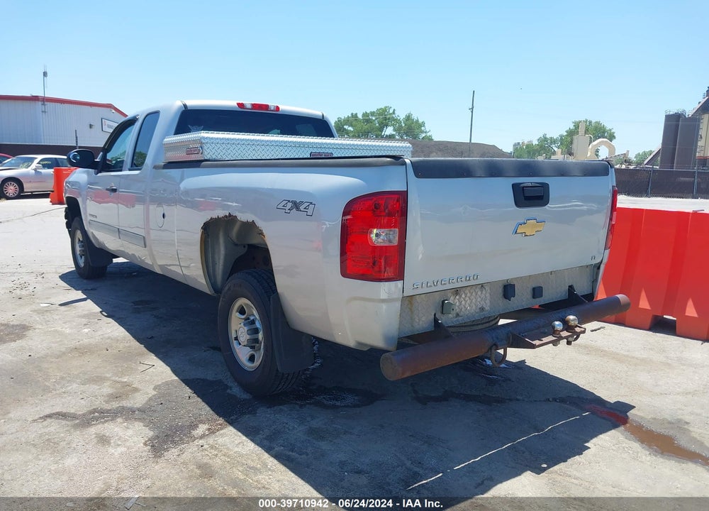 2010 CHEVROLET SILVERADO 2500HD LT VIN: 1GC5KXBG1AZ198622