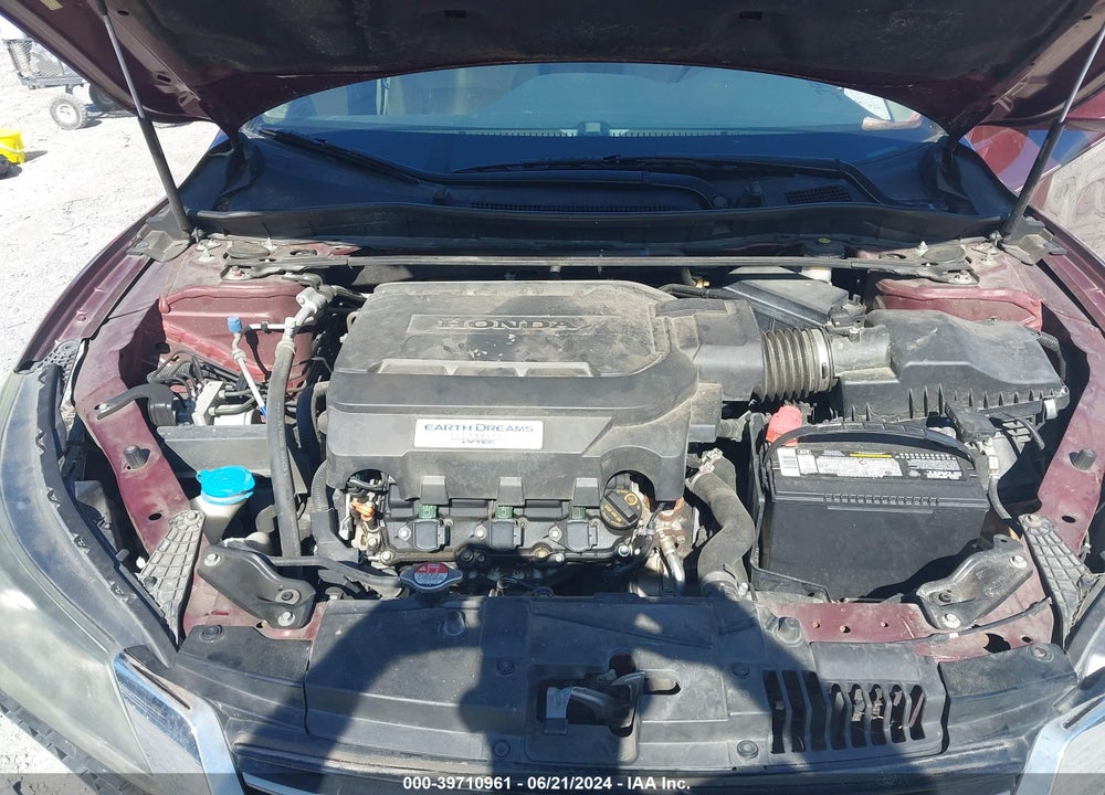 2013 HONDA ACCORD EX-L V-6 VIN: 1HGCR3F84DA001073