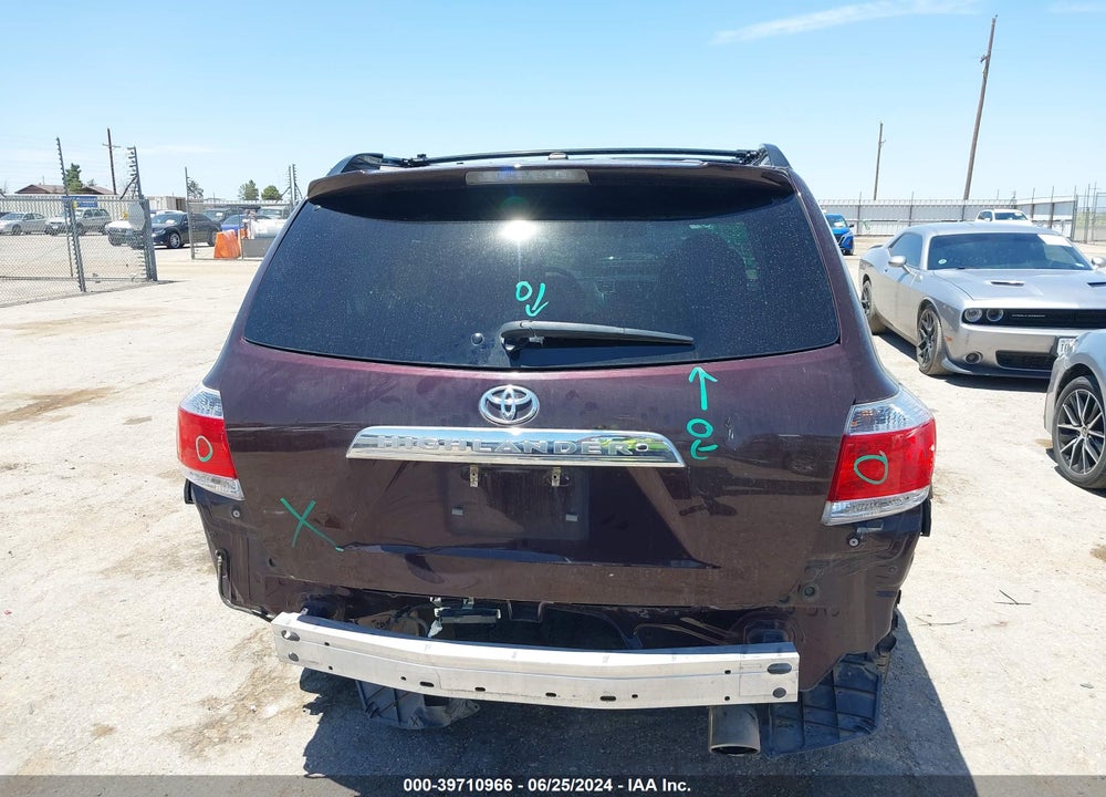 2013 TOYOTA HIGHLANDER LIMITED V6 VIN: 5TDYK3EH7DS104503