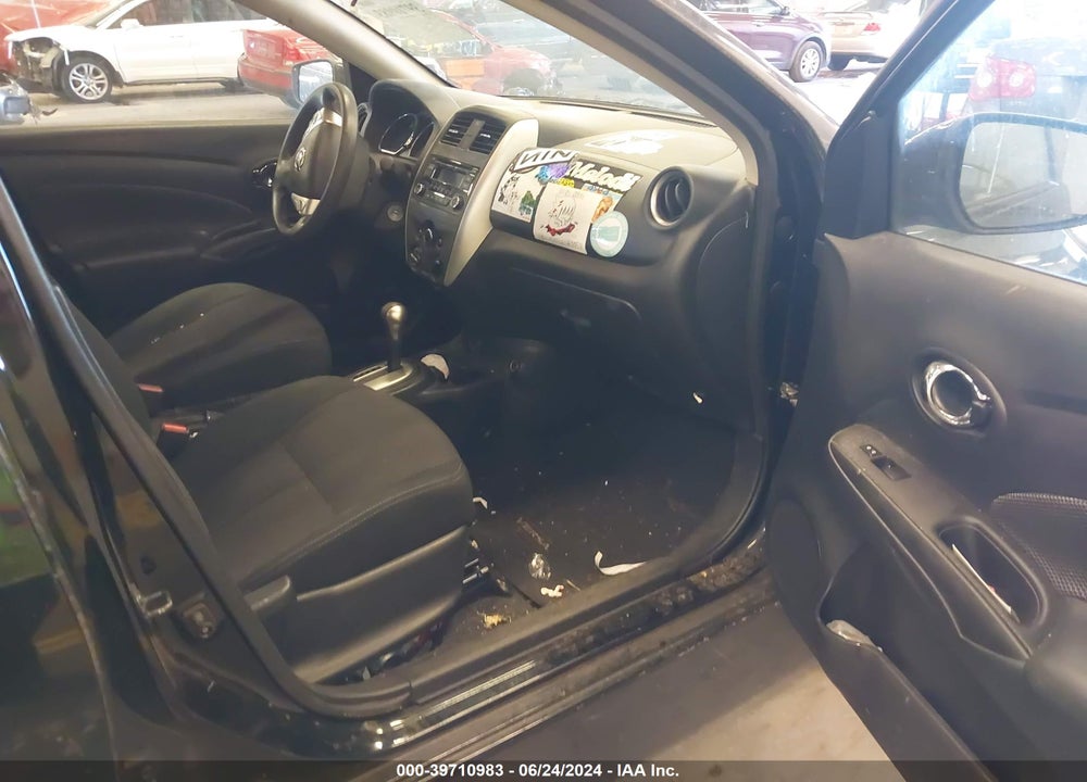 2018 NISSAN VERSA 1.6 SV VIN: 3N1CN7AP1JL847104
