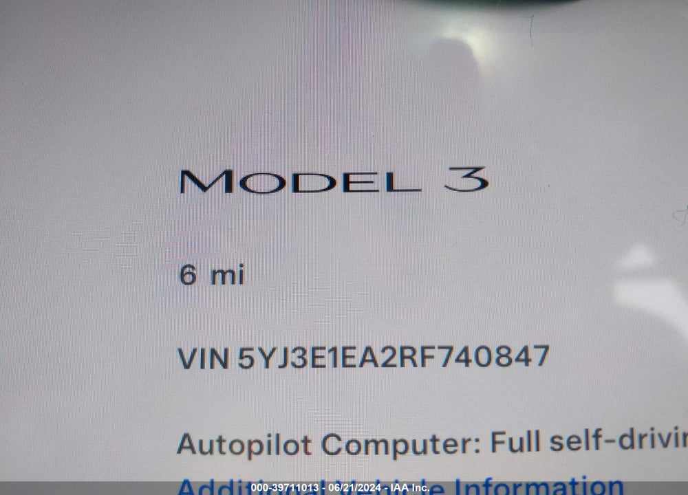 2024 TESLA MODEL 3 REAR-WHEEL DRIVE VIN: 5YJ3E1EA2RF740847