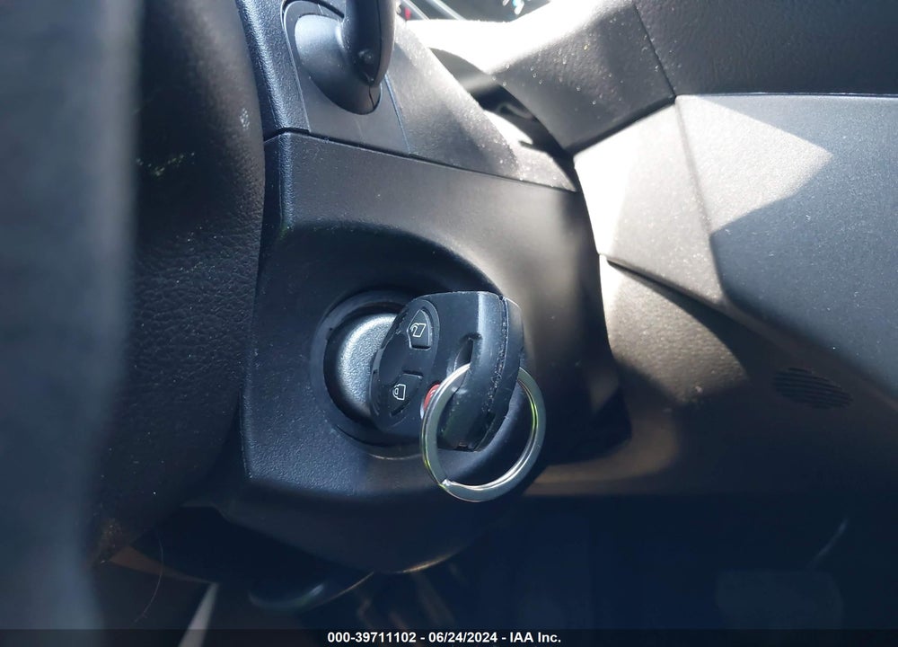 2015 FORD ESCAPE S VIN: 1FMCU0F76FUC67677