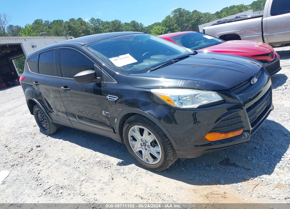 2015 FORD ESCAPE S VIN: 1FMCU0F76FUC67677