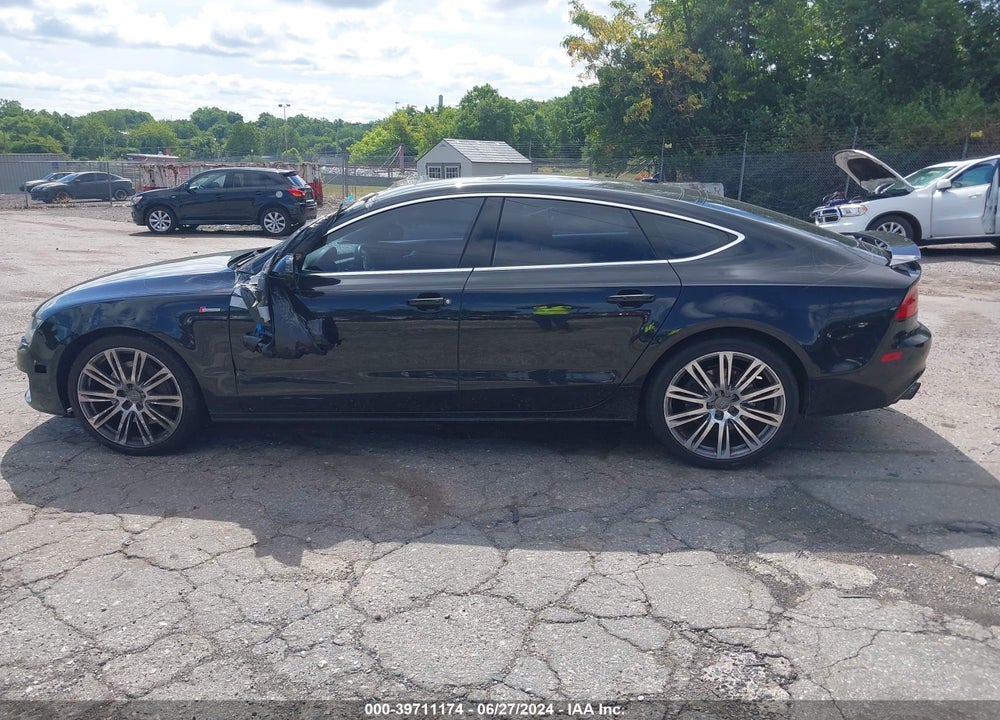 2014 AUDI A7 VIN: WAUWGAFC2EN037538