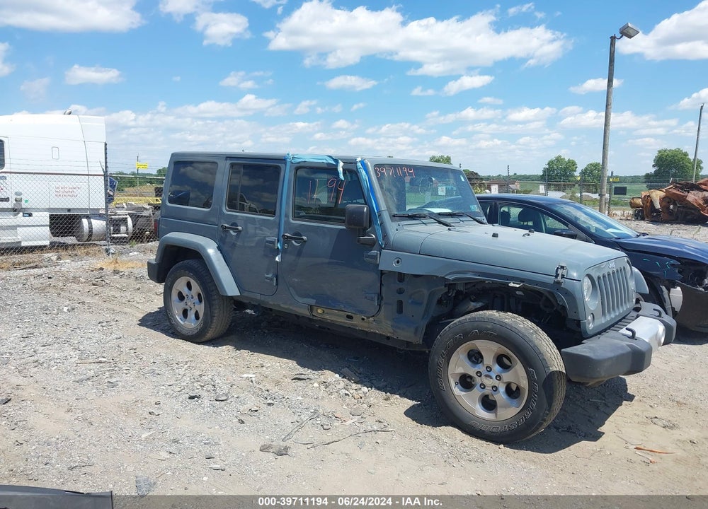 2015 JEEP WRANGLER UNLIMITED SAHARA VIN: 1C4HJWEG7FL670516
