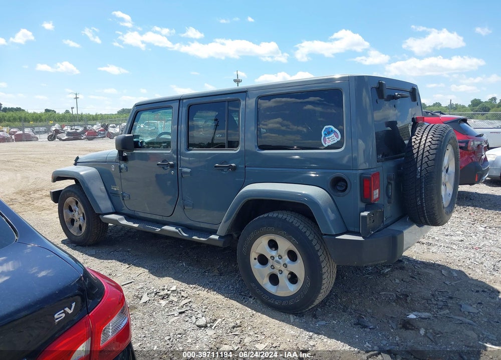 2015 JEEP WRANGLER UNLIMITED SAHARA VIN: 1C4HJWEG7FL670516
